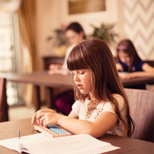 Formation parents – enfants, en présence ou à distance, toutes les bases mathématiques au boulier, toutes les techniques de calcul mental. (Copie)